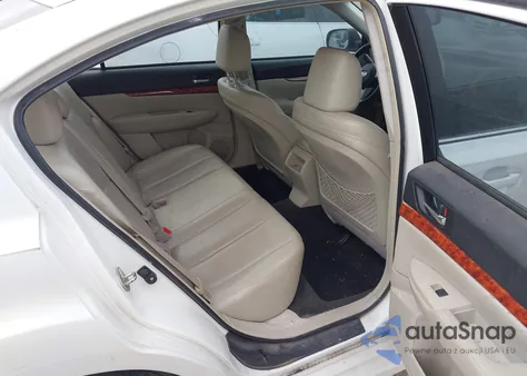 2011 Subaru Legacy 2.5I Limited z USA, uszkodzony, nr VIN 4S3BMBK61B3256904